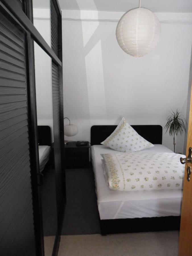 Karin'S Behagliche Ferienwohnung Benshausen Luaran gambar